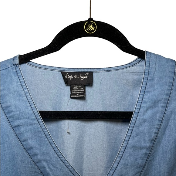Step in Style Women Chambray Denim Shirt Puff Sleeve Size:Medium - Picture 3 of 7